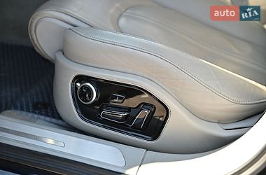 Седан Audi A8 2010 в Ровно