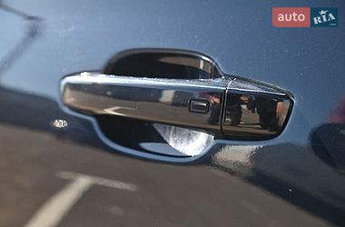 Седан Audi A8 2010 в Ровно