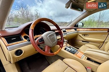 Седан Audi A8 2009 в Львове