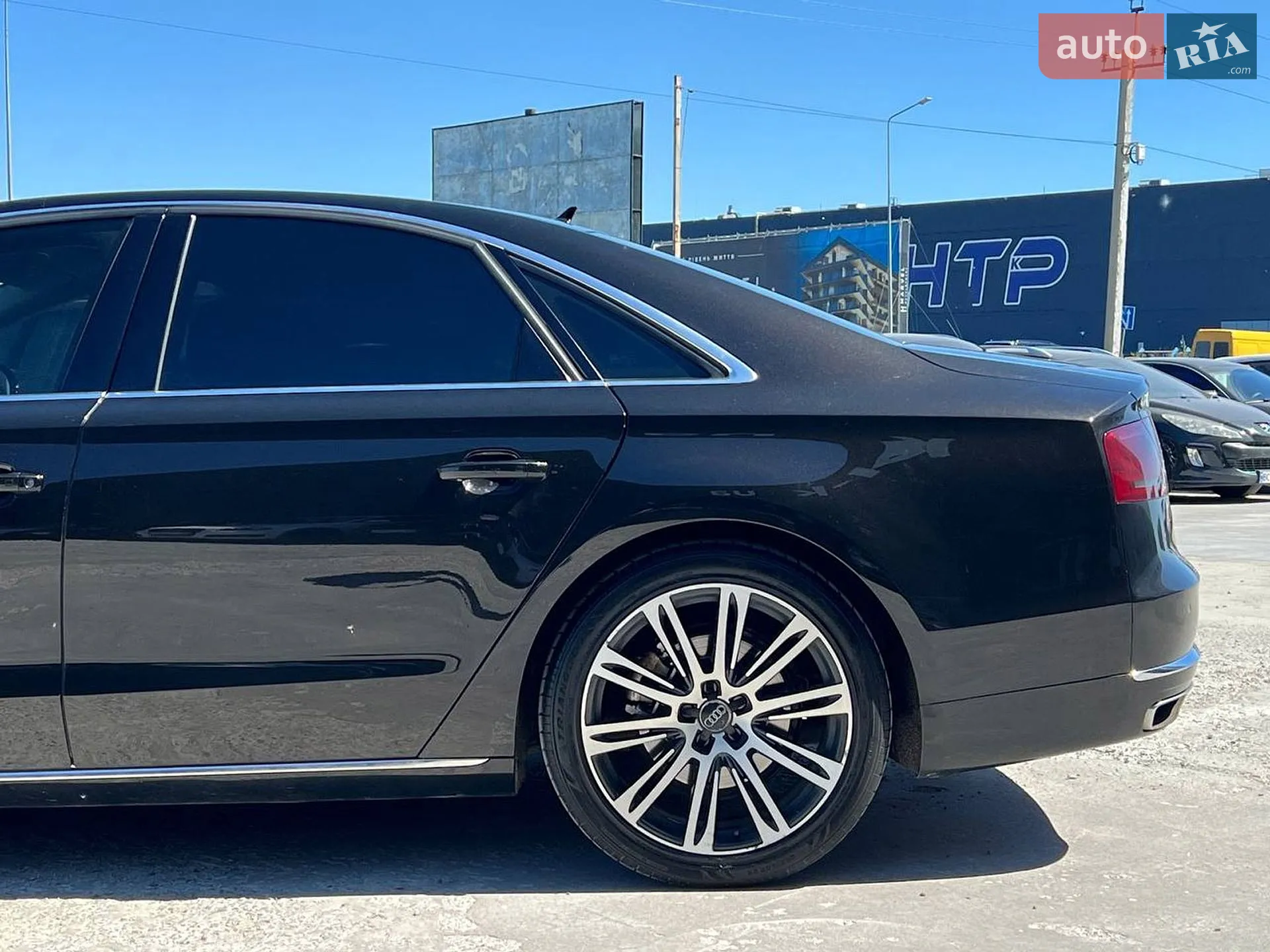 2012 Audi A8 - мініатюра 5