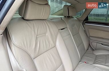Седан Audi A8 2009 в Стрию
