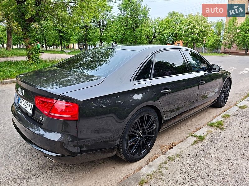 Седан Audi A8 2013 в Бердичеве