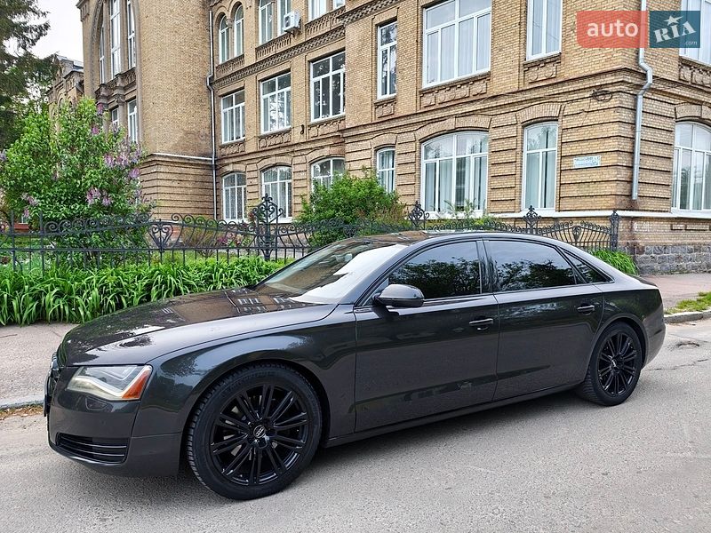 Седан Audi A8 2013 в Бердичеве