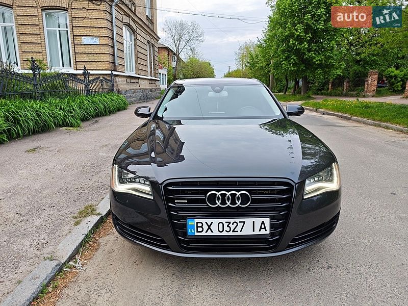 Седан Audi A8 2013 в Бердичеве