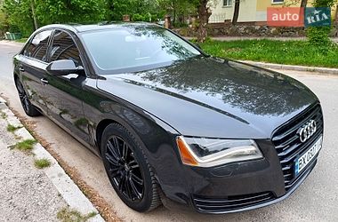 Седан Audi A8 2013 в Бердичеве