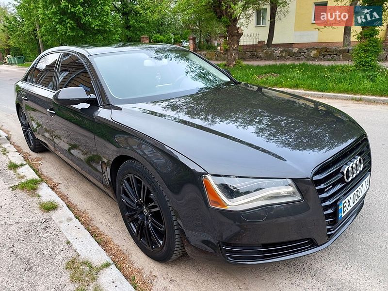 Седан Audi A8 2013 в Бердичеве