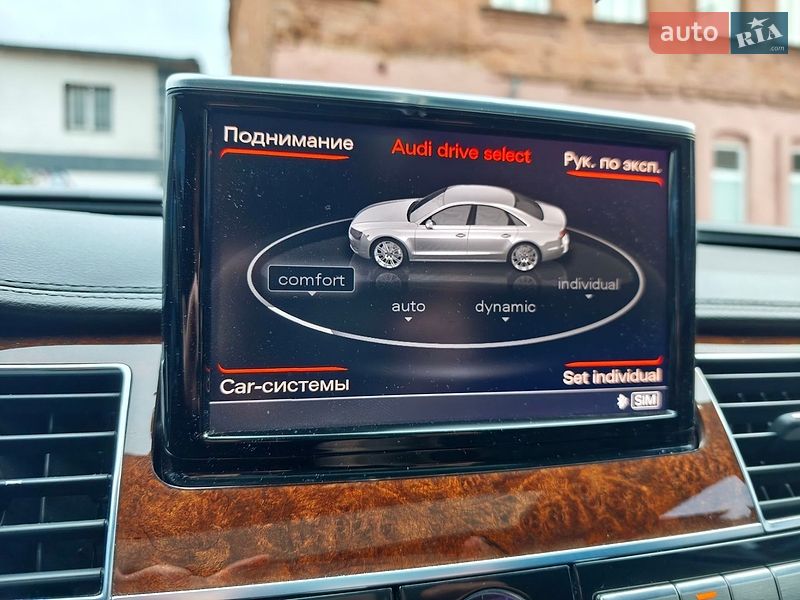 Седан Audi A8 2013 в Бердичеве
