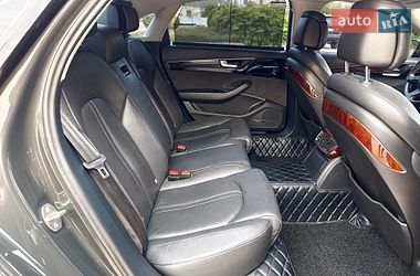 Седан Audi A8 2013 в Бердичеве