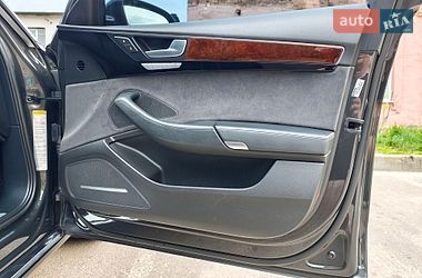 Седан Audi A8 2013 в Бердичеве