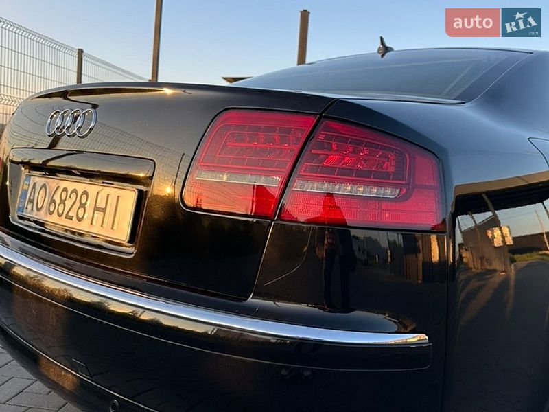 Седан Audi A8 2006 в Тячеве