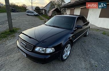 Седан Audi A8 1998 в Мурованых Куриловцах