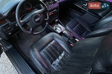 Седан Audi A8 1998 в Мурованых Куриловцах