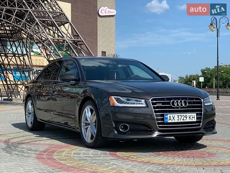 Седан Audi A8 2017 в Харькове
