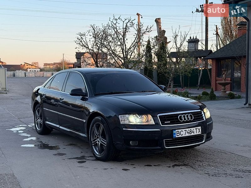 Audi A8 2003