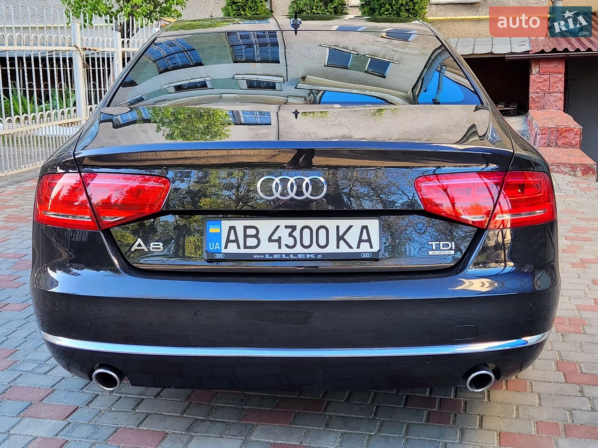 2010 Audi A8 - мініатюра 12