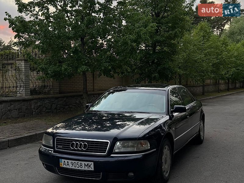Седан Audi A8 2001 в Києві