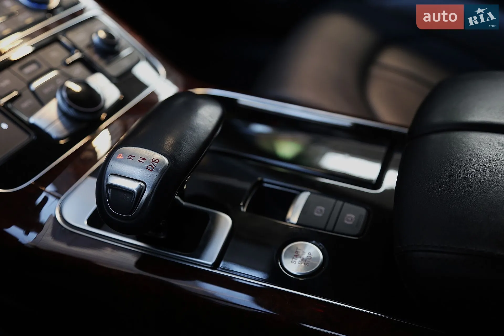 2013 Audi A8 - мініатюра 28