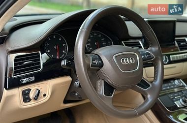 Седан Audi A8 2013 в Днепре