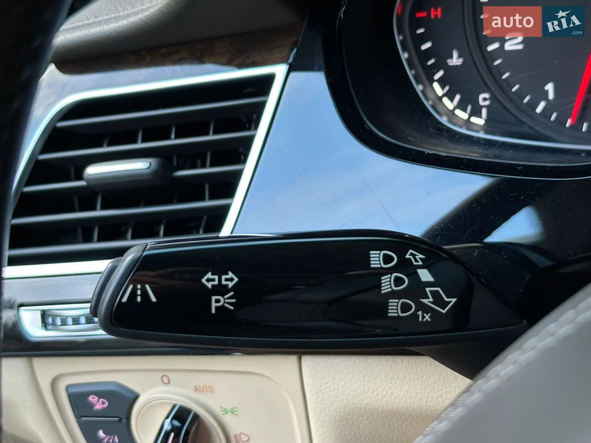 2013 Audi A8 - мініатюра 33
