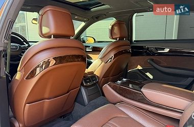 Седан Audi A8 2015 в Киеве