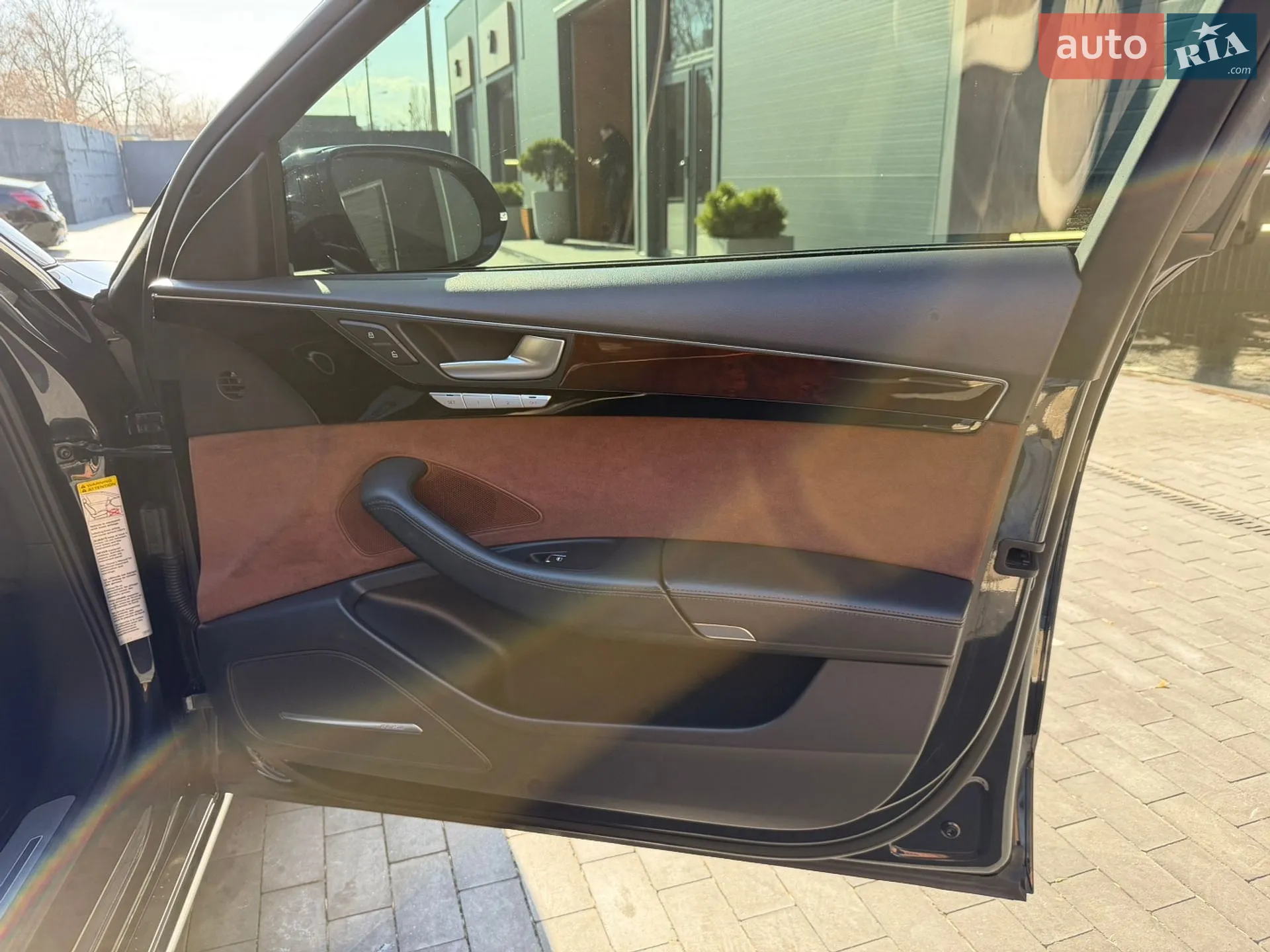 2015 Audi A8 - мініатюра 19