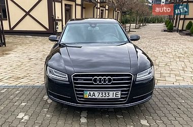Седан Audi A8 2013 в Києві