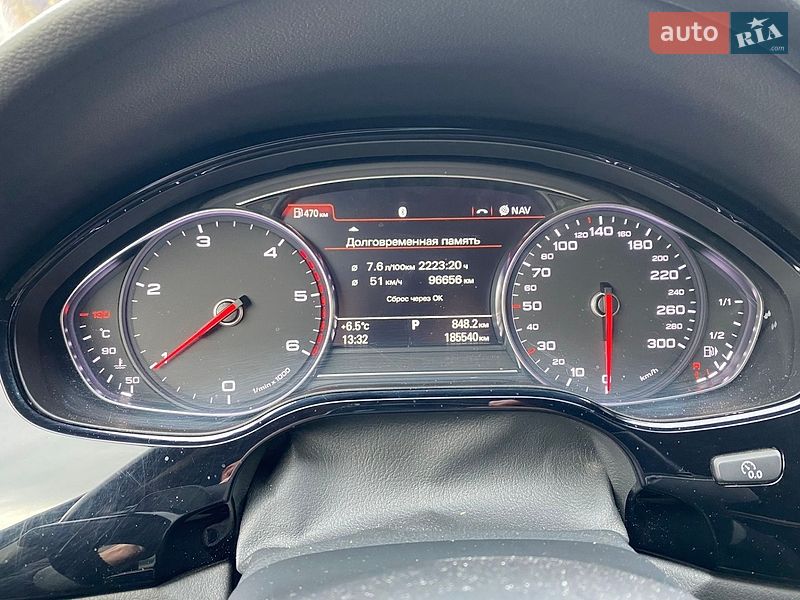 Седан Audi A8 2013 в Киеве