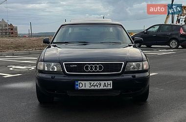 Седан Audi A8 2001 в Ровно