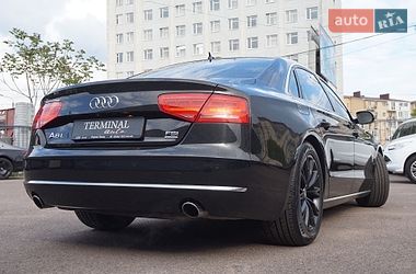 Седан Audi A8 2012 в Одесі