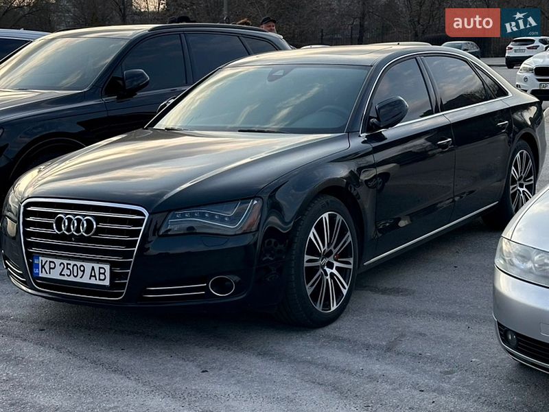 Audi A8 2013