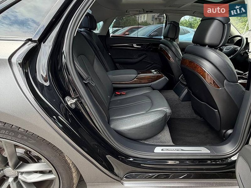 Седан Audi A8 2016 в Львові фото 37 Седан Audi A8 2016 в Львові