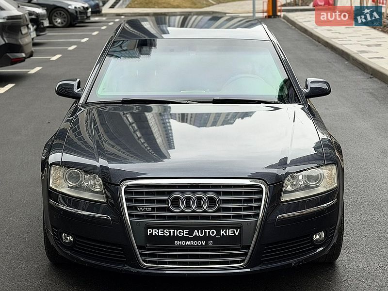 Седан Audi A8 2006 в Киеве