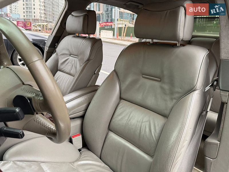 Седан Audi A8 2006 в Киеве