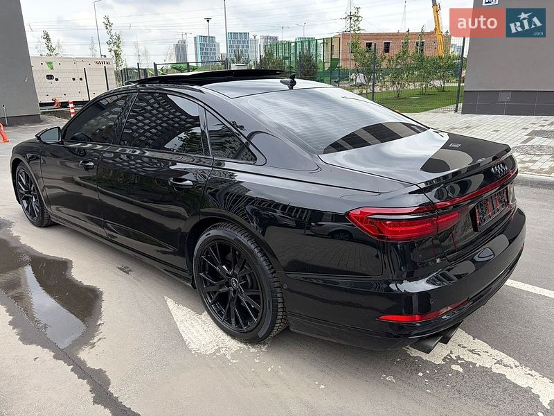 Седан Audi A8 2020 в Києві