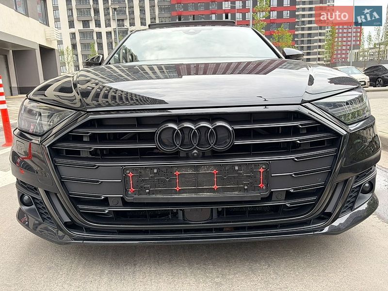 Седан Audi A8 2020 в Києві