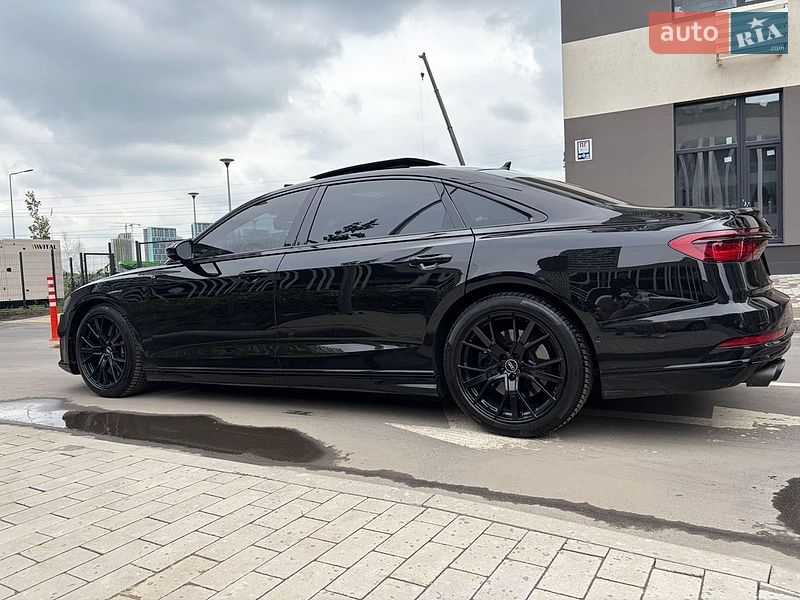 Седан Audi A8 2020 в Києві