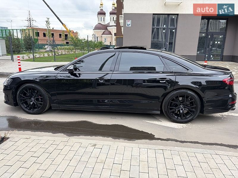 Седан Audi A8 2020 в Києві