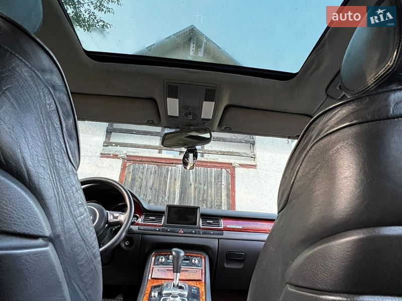 Седан Audi A8 2003 в Николаеве