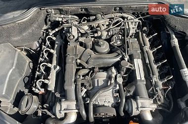 Седан Audi A8 2004 в Днепре