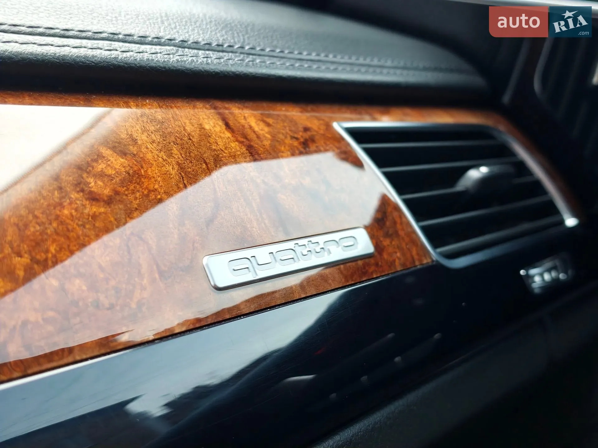 2013 Audi A8 - мініатюра 30