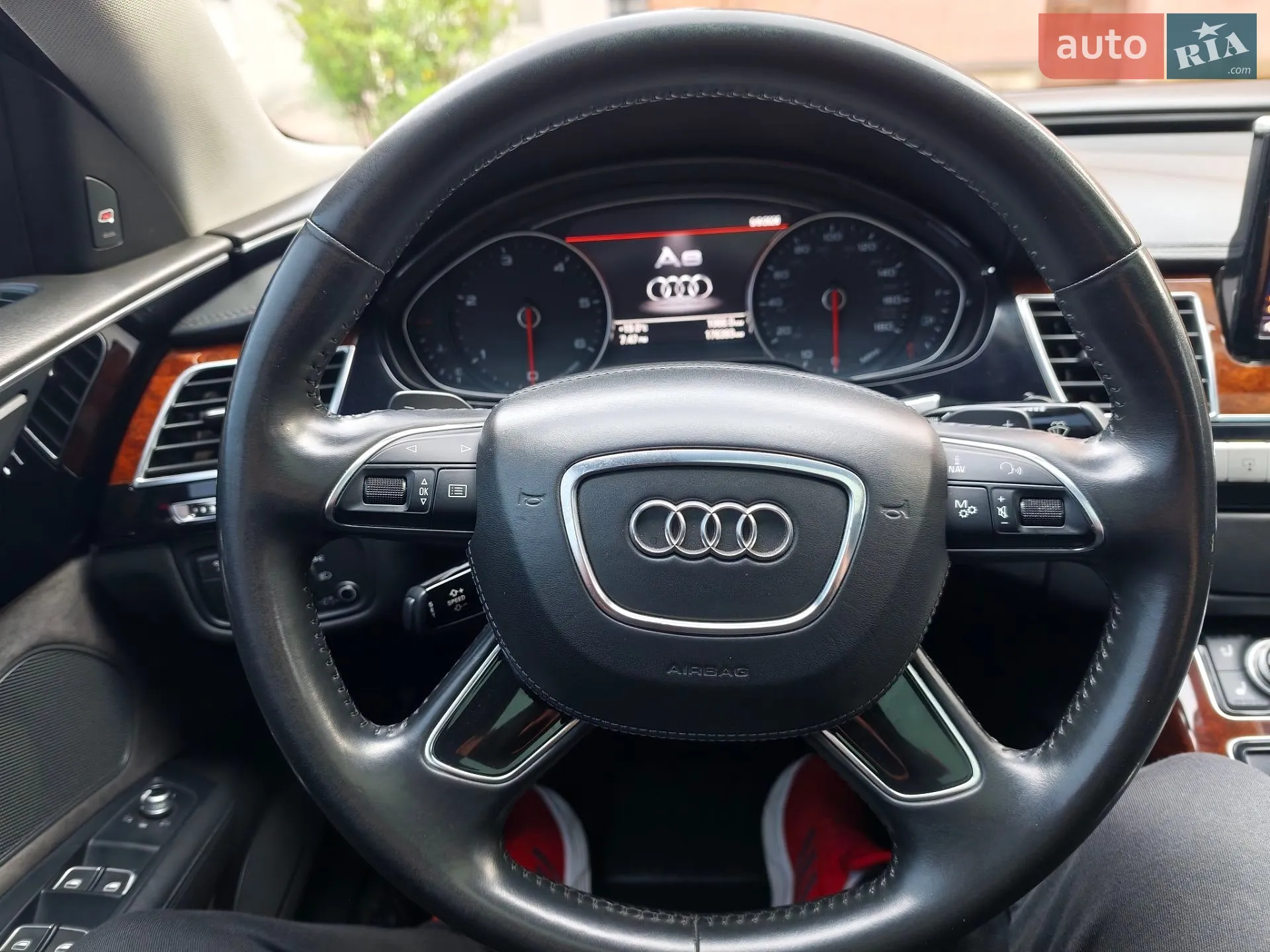 2013 Audi A8 - мініатюра 31