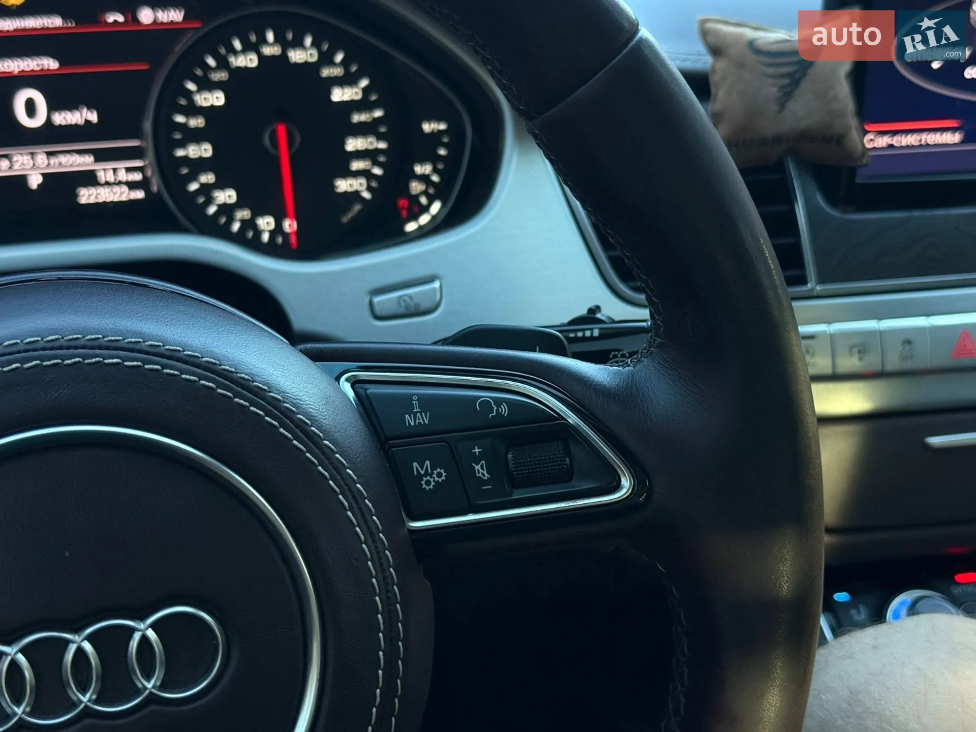 2014 Audi A8 - мініатюра 32