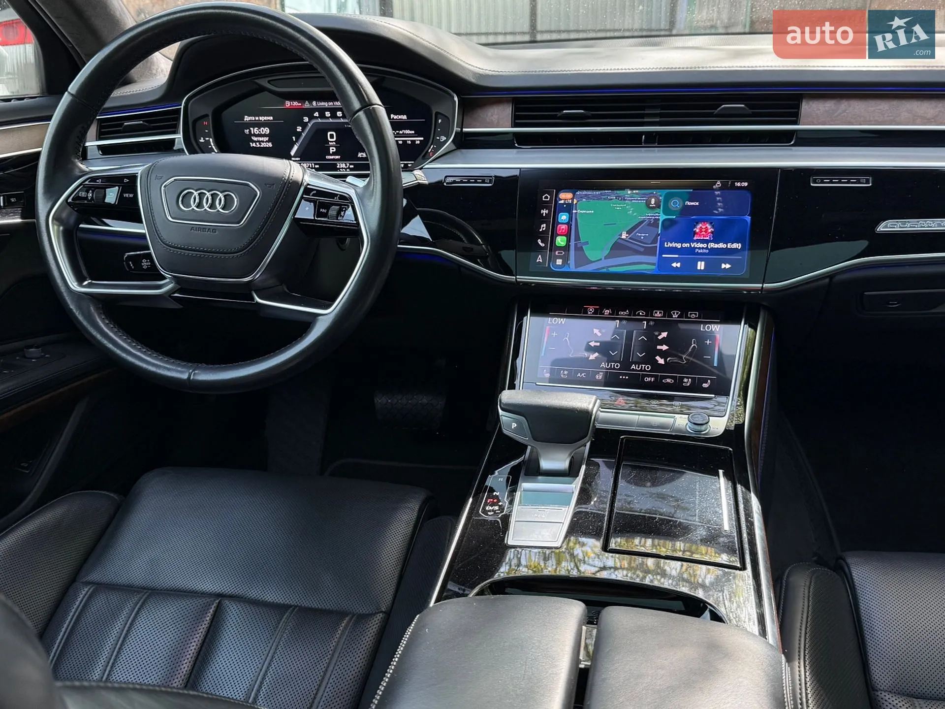 Audi A8 2019 VIN WAU8EAF86KN024460 фото оголошення 15 з 25
