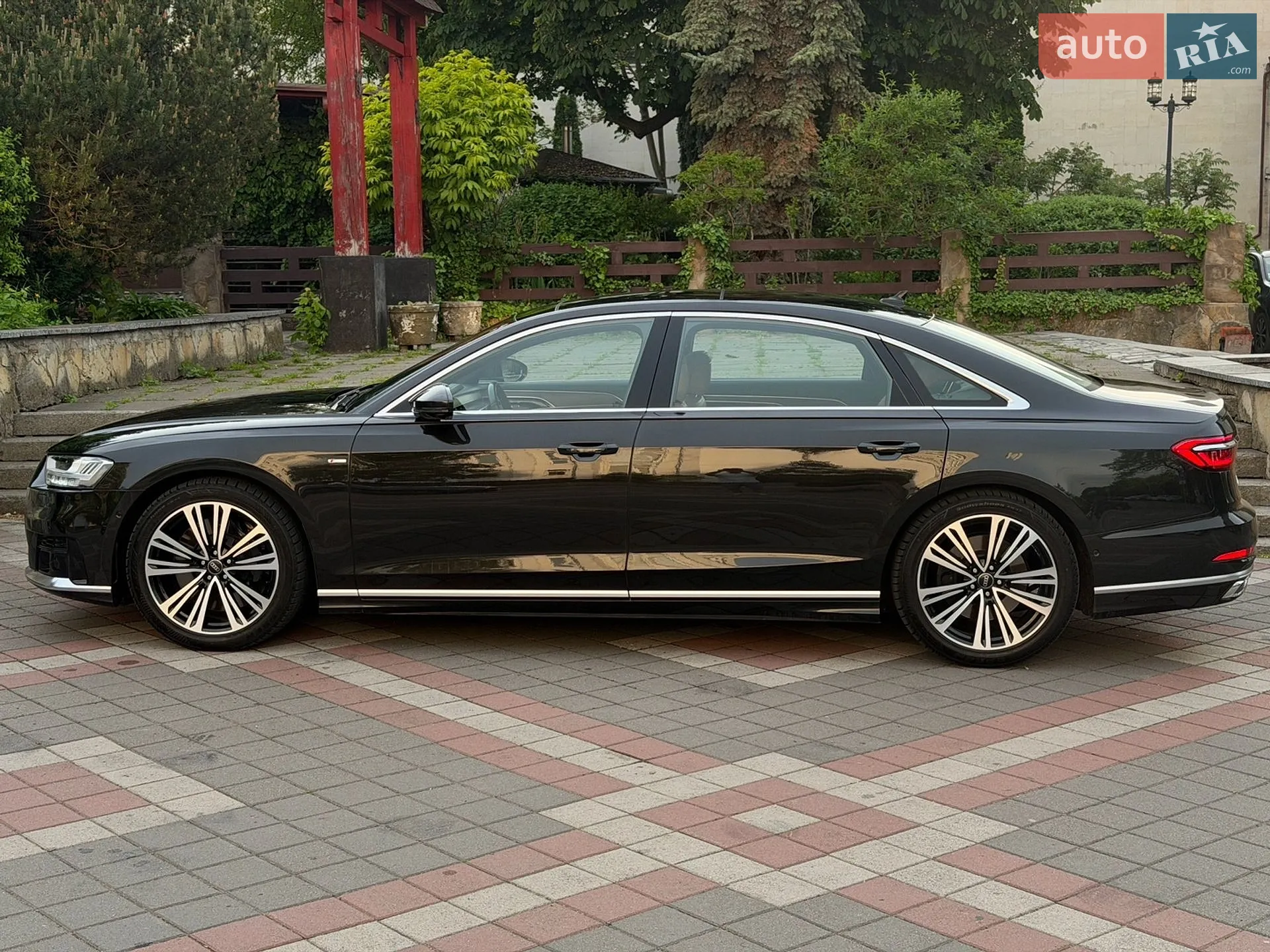 2021 Audi A8 - мініатюра 32