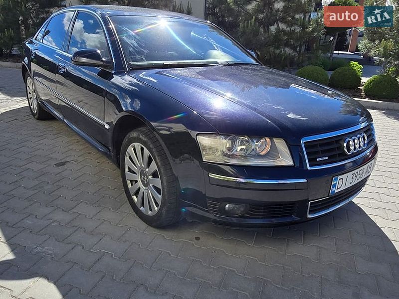 Седан Audi A8 2004 в Виннице