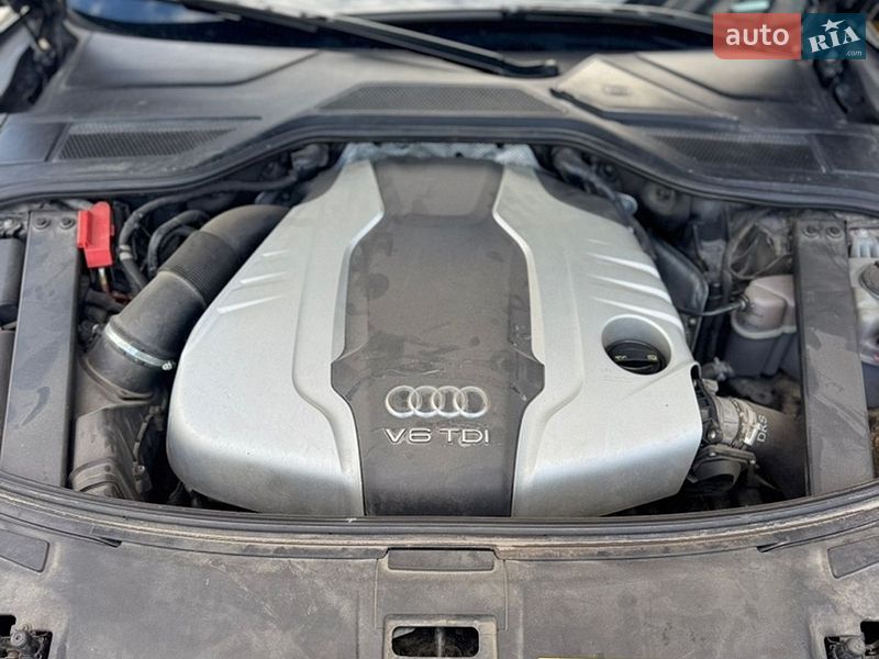Седан Audi A8 2014 в Белой Церкви