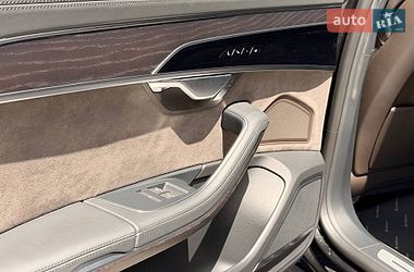 Седан Audi A8 2021 в Києві