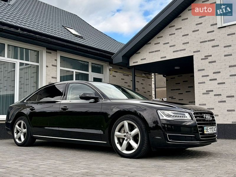 Седан Audi A8 2014 в Первомайске
