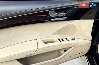 Седан Audi A8 2013 в Луцьку