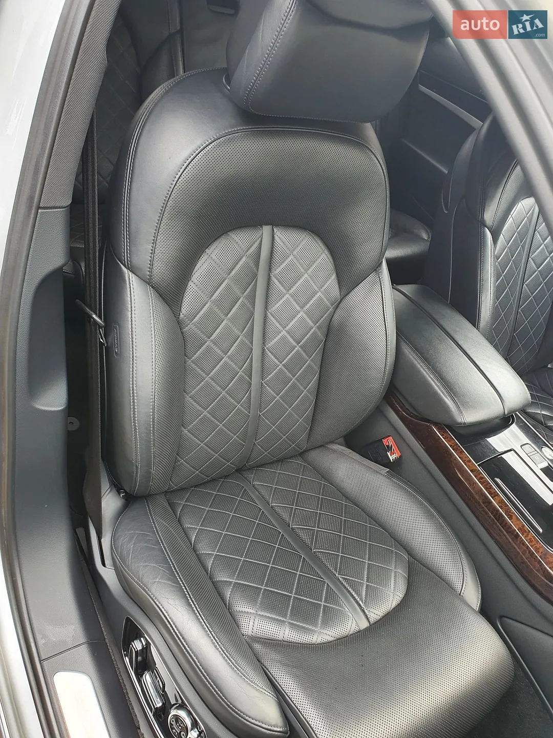 2013 Audi A8 - мініатюра 27